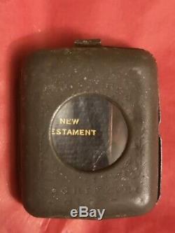 1896 Antique Rare miniature new testament bible David Brice Holder & Magnifier