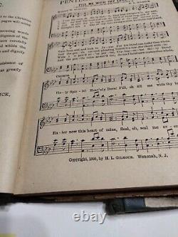 Christian hymn books lot Look closely at all pictures? Antique Rare Vintage