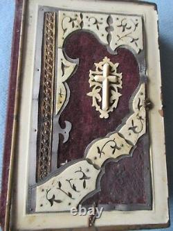 Rare Antique Hungarian Prayer Book Catholic Orgona Viragok 5 x 7-1/4 Bone