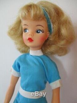 Rare Vintage 1960s Platinum Blonde Ideal Tammy doll with box, stand and book