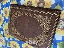 The gallery of byron beauties antique book 1867. Full leather rare