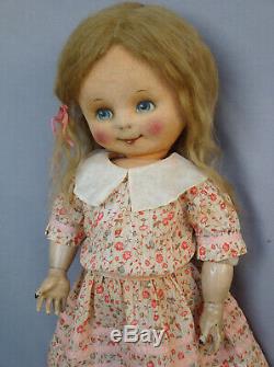 Very Rare and unusual 1921 Antique sweet cloth doll from Dean's Rag Book 16